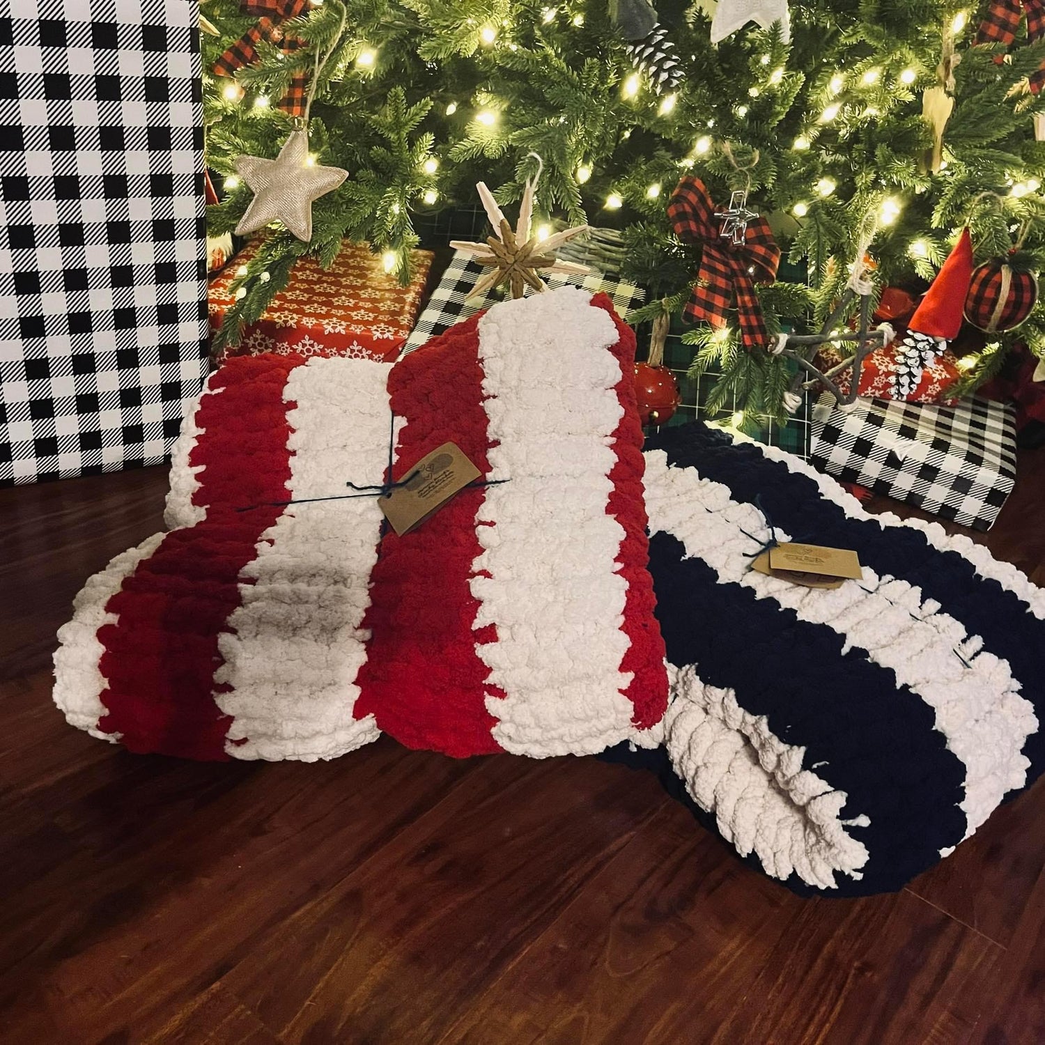 Momma Buuck’s Chunky Blankets