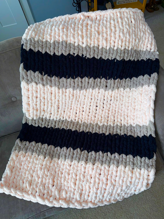 Handmade Chunky Blush Pink, Light Gray and Black Lap Blanket